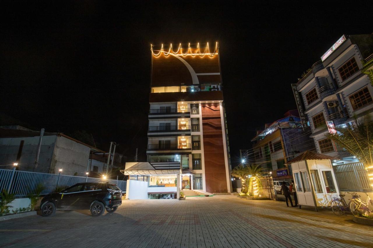 Hotel Palm International Butwal Extérieur photo