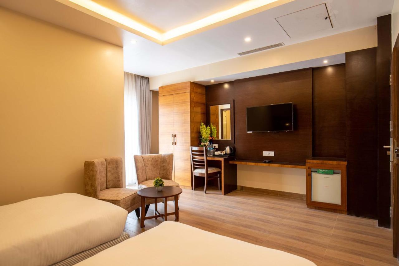 Hotel Palm International Butwal Extérieur photo
