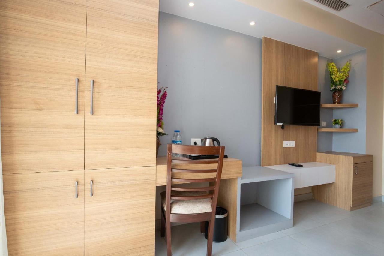 Hotel Palm International Butwal Extérieur photo