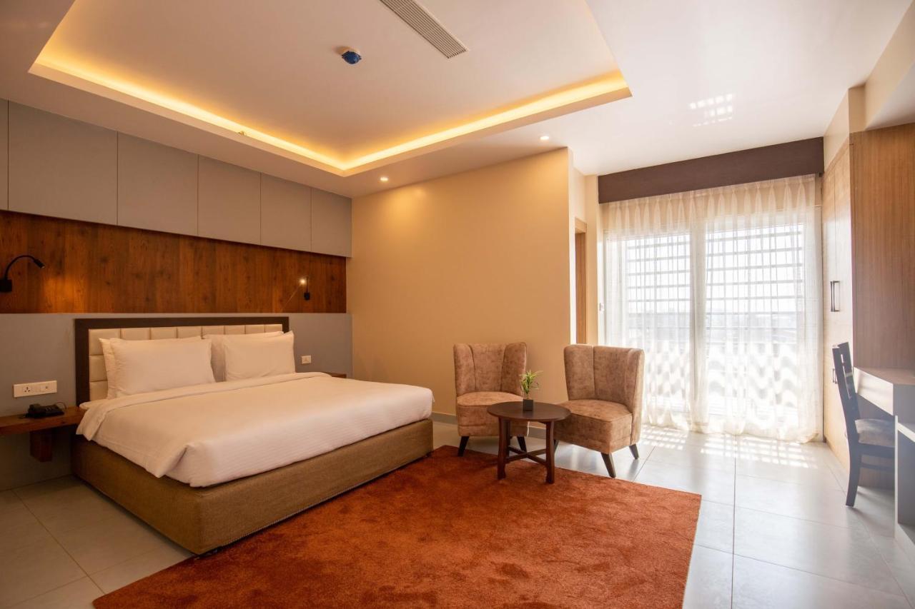 Hotel Palm International Butwal Extérieur photo