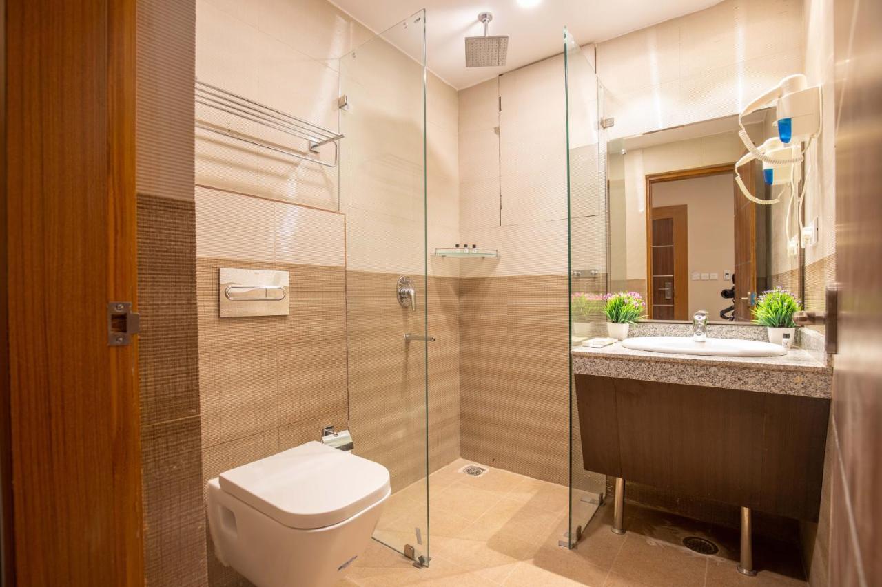 Hotel Palm International Butwal Extérieur photo