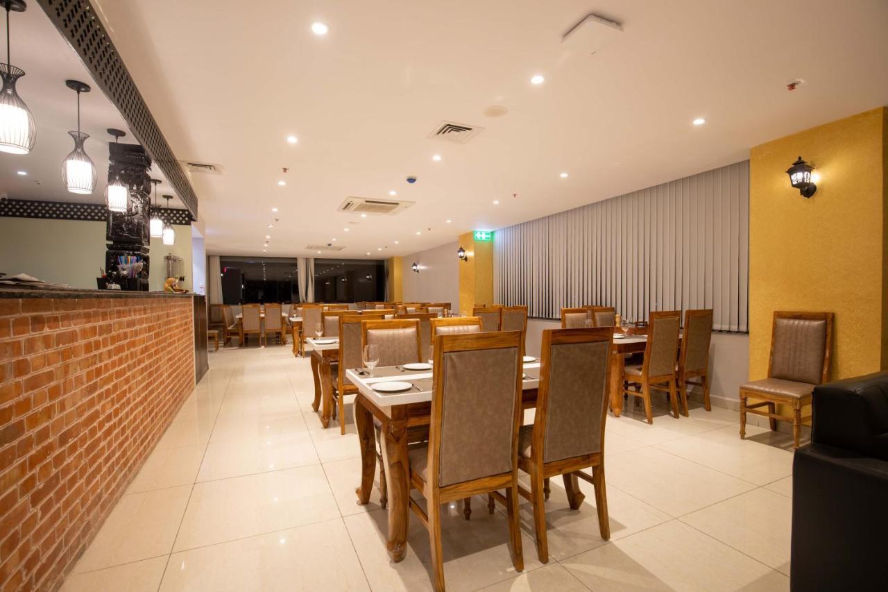 Hotel Palm International Butwal Extérieur photo